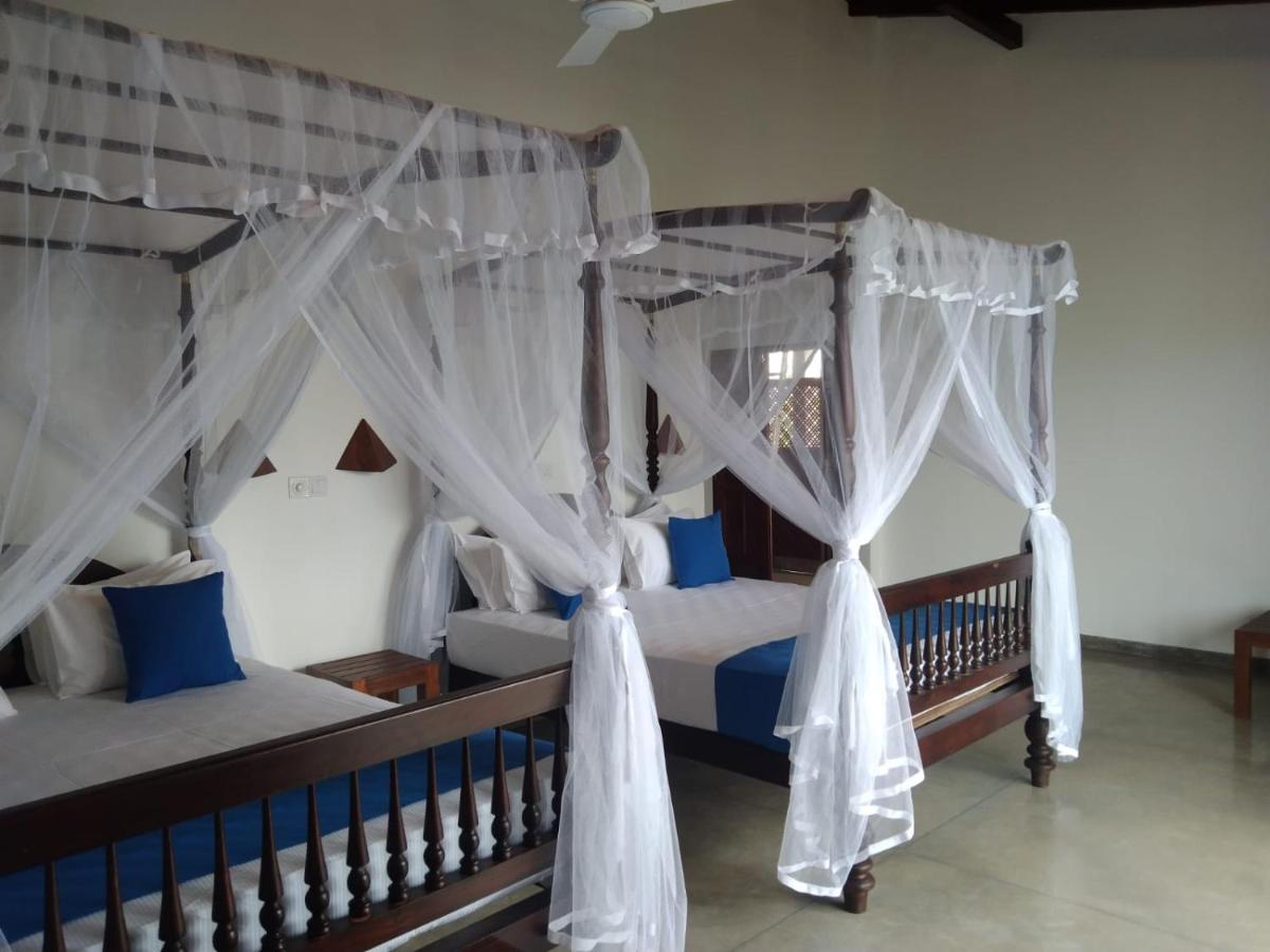 Beach Inns Holiday Resort - Celeste มาตารา ภายนอก รูปภาพ